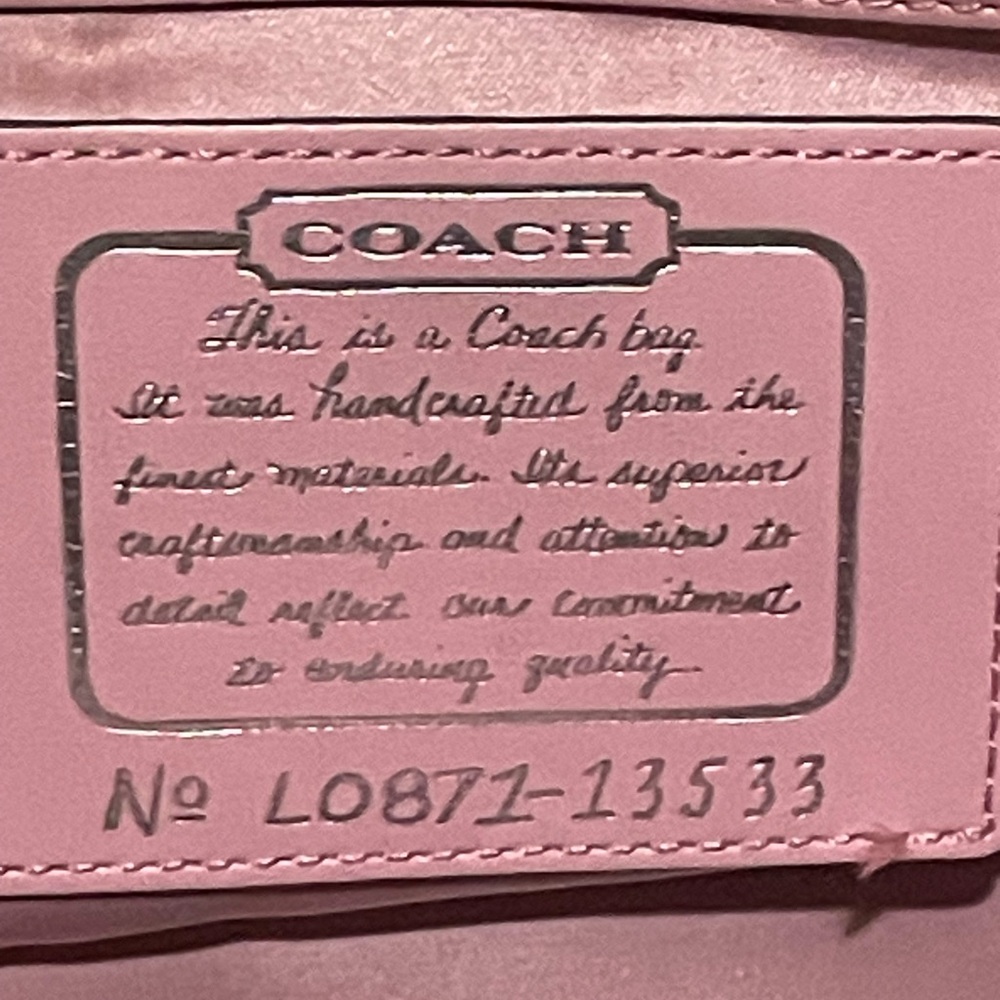 Coach Kiss Lock 3 section bag - Picture 3 of 13